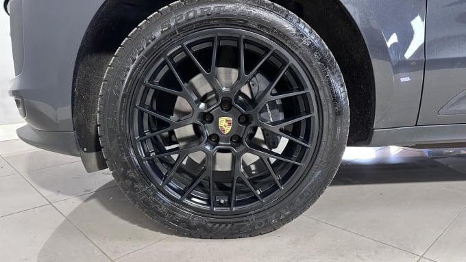 2020 Porsche Macan