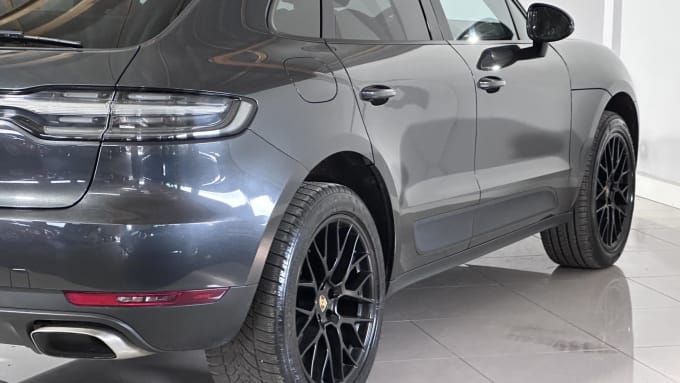2020 Porsche Macan