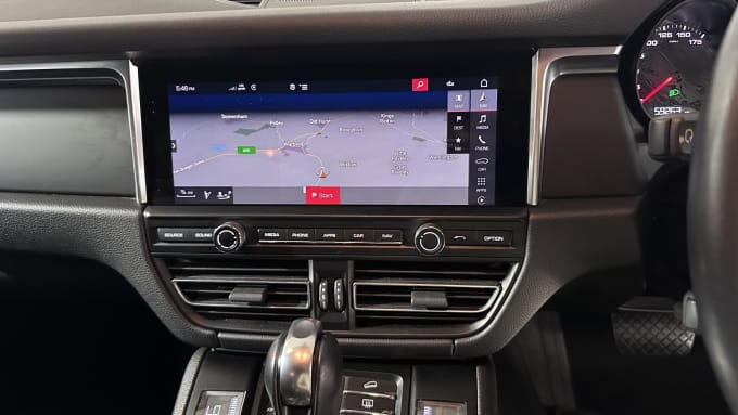 2020 Porsche Macan