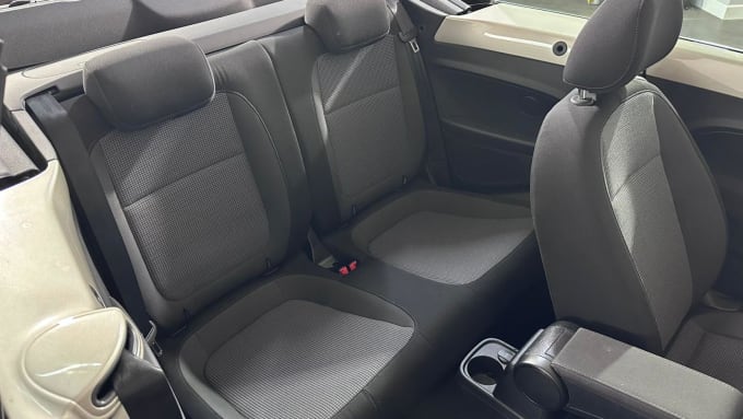 2013 Volkswagen Beetle