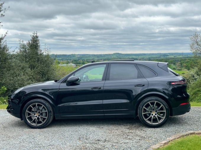 2025 Porsche Cayenne