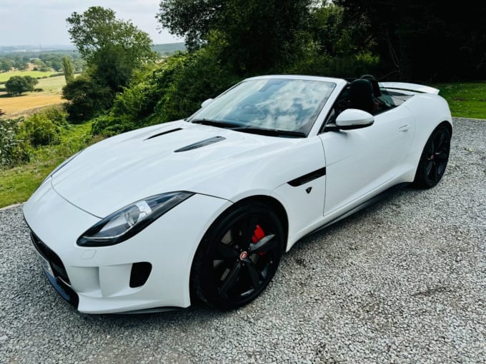 2024 Jaguar F-type