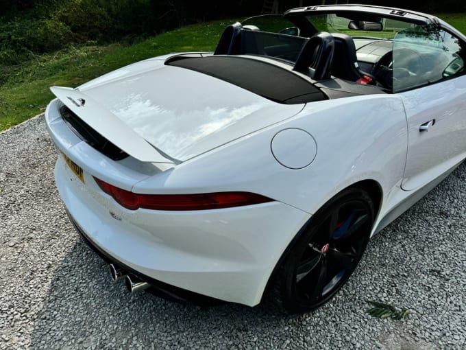 2024 Jaguar F-type