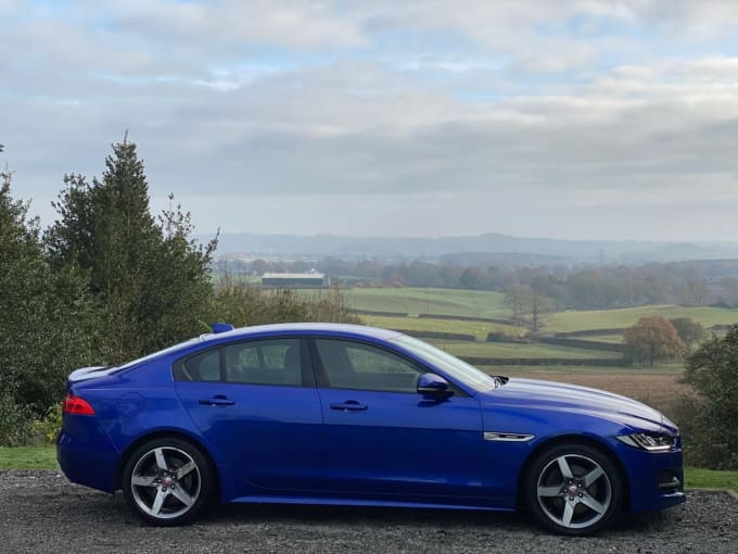 2025 Jaguar Xe