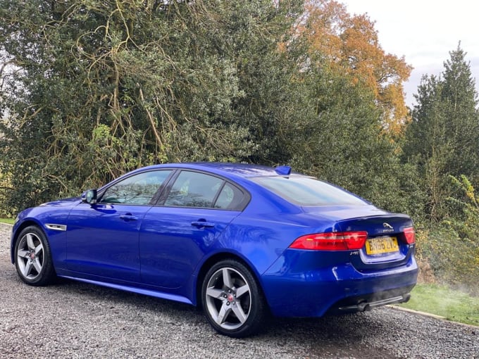 2025 Jaguar Xe