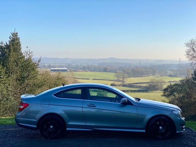 2025 Mercedes-benz C-class