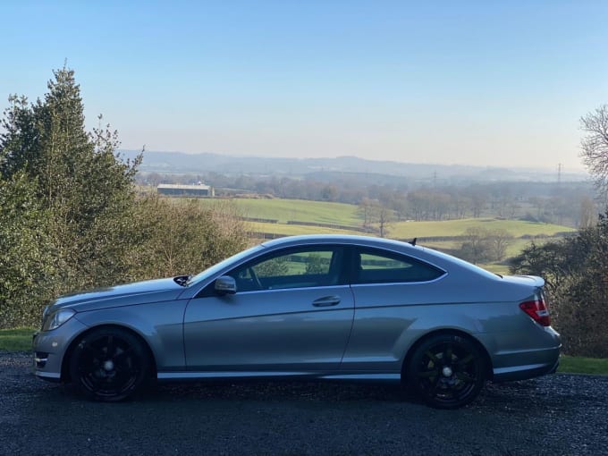 2025 Mercedes-benz C-class