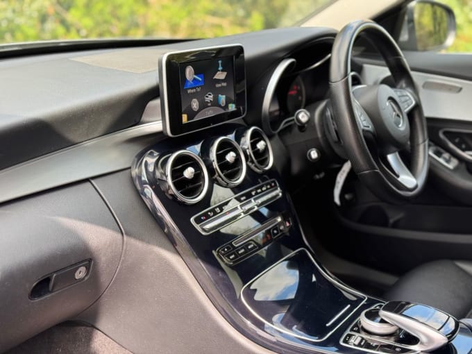 2025 Mercedes-benz C-class