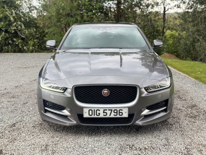 2025 Jaguar Xe