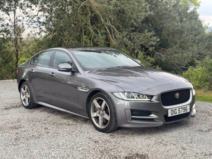 2025 Jaguar Xe