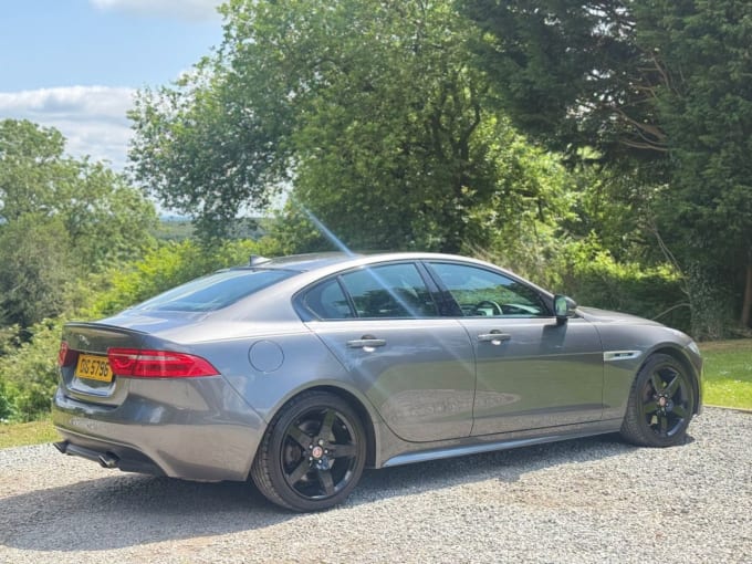2025 Jaguar Xe