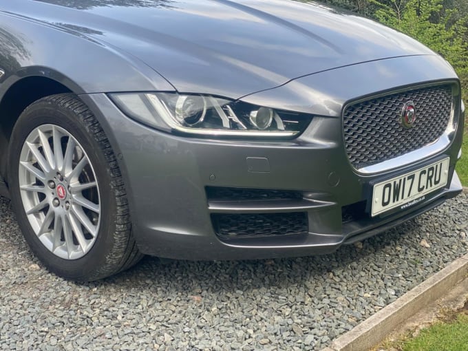 2025 Jaguar Xe