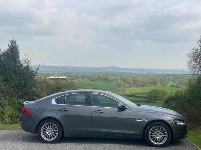 2025 Jaguar Xe