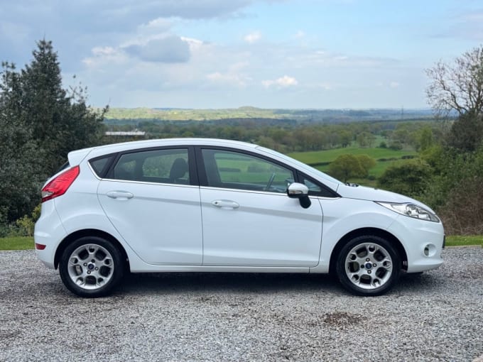 2025 Ford Fiesta