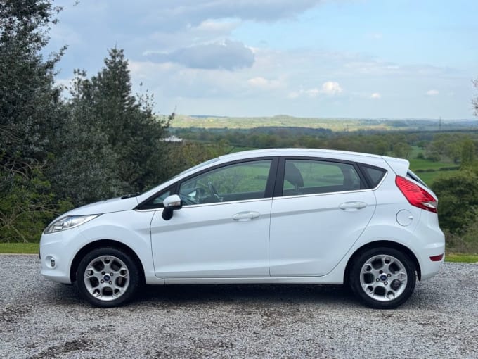 2025 Ford Fiesta