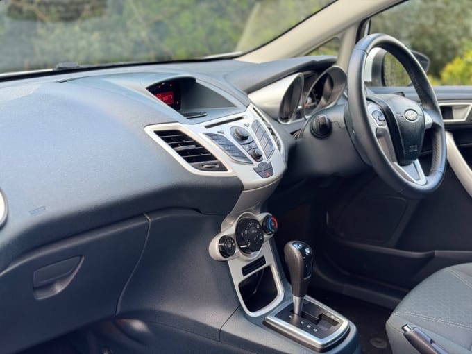 2025 Ford Fiesta