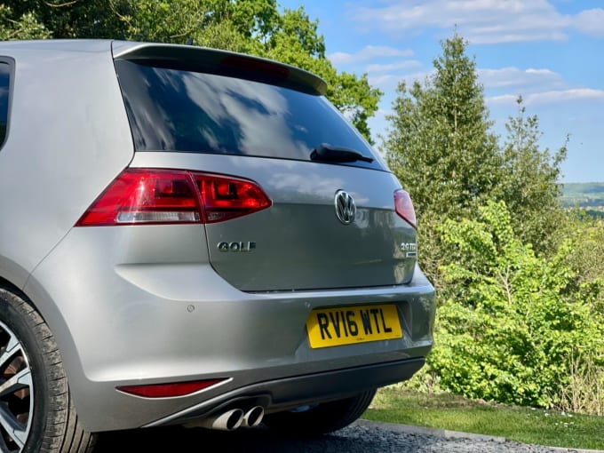 2025 Volkswagen Golf