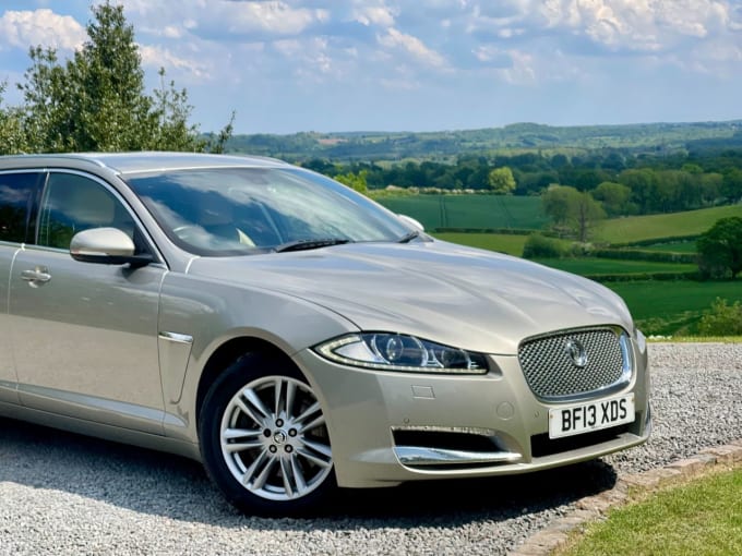 2025 Jaguar Xf