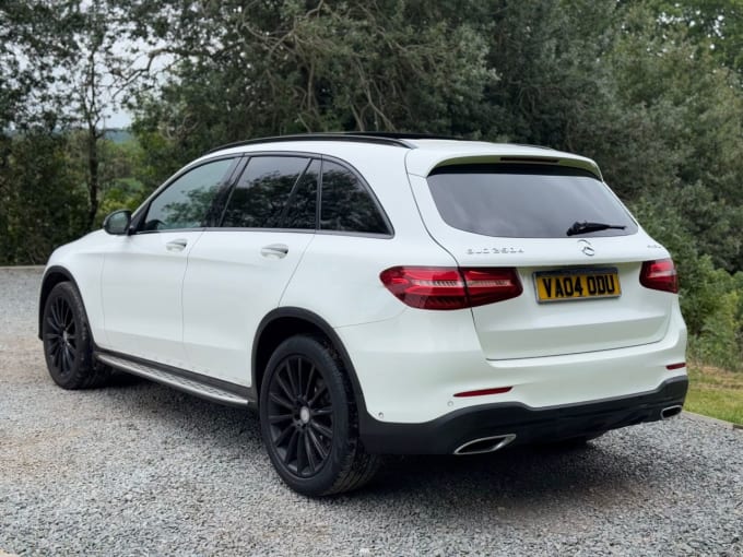 2025 Mercedes-benz Glc