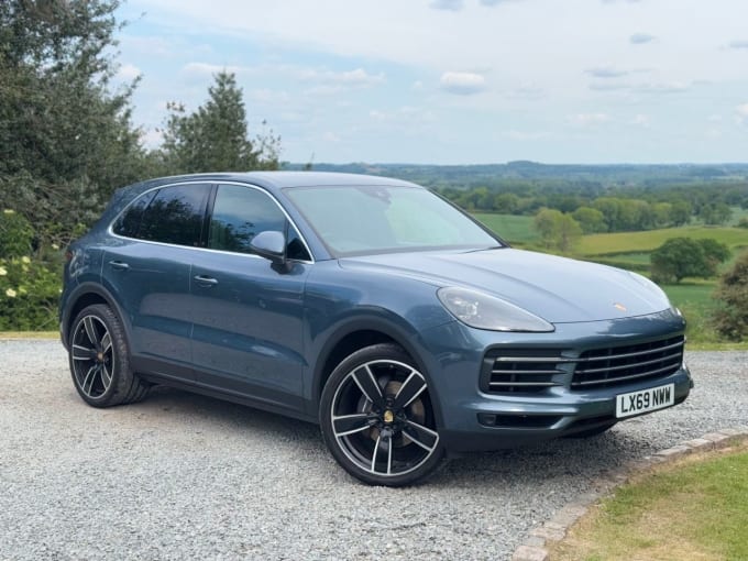 2025 Porsche Cayenne