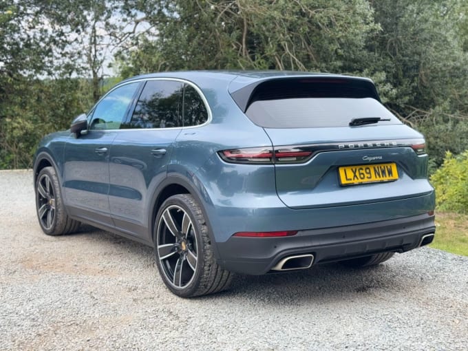 2025 Porsche Cayenne