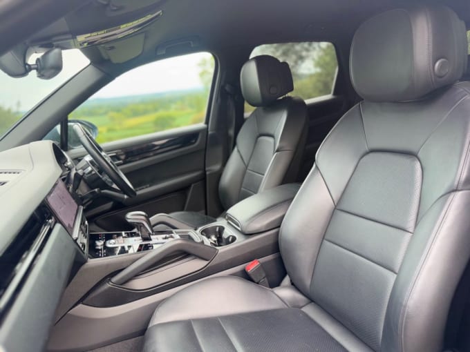 2025 Porsche Cayenne