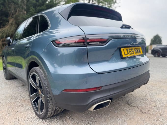 2025 Porsche Cayenne