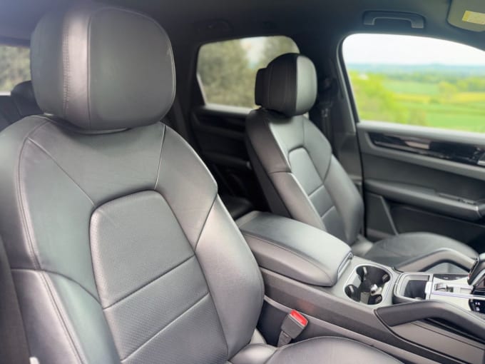 2025 Porsche Cayenne