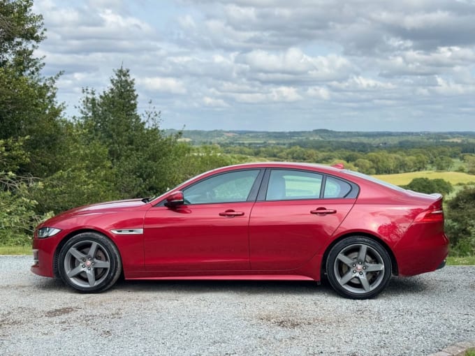 2025 Jaguar Xe