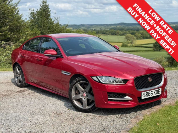 2025 Jaguar Xe