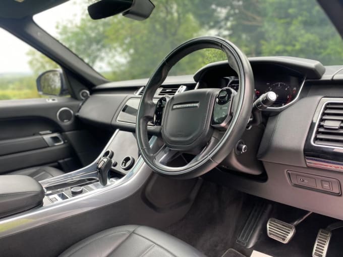 2025 Land Rover Range Rover Sport