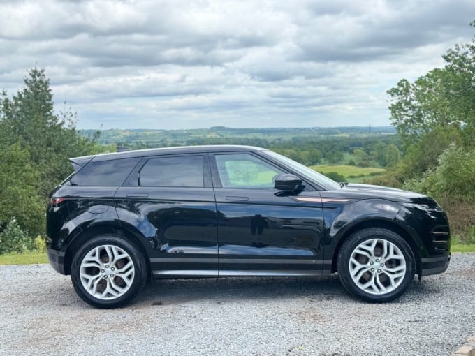2025 Land Rover Range Rover Evoque
