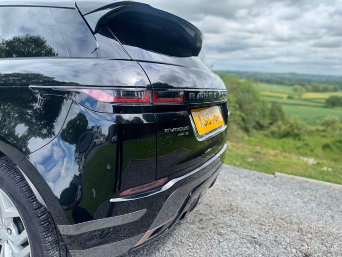 2025 Land Rover Range Rover Evoque