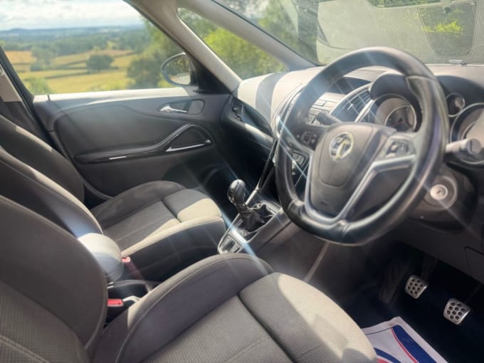 2025 Vauxhall Zafira Tourer