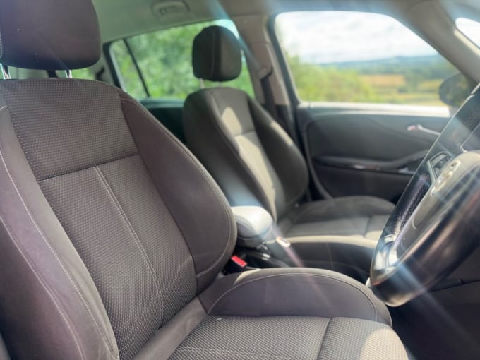 2025 Vauxhall Zafira Tourer