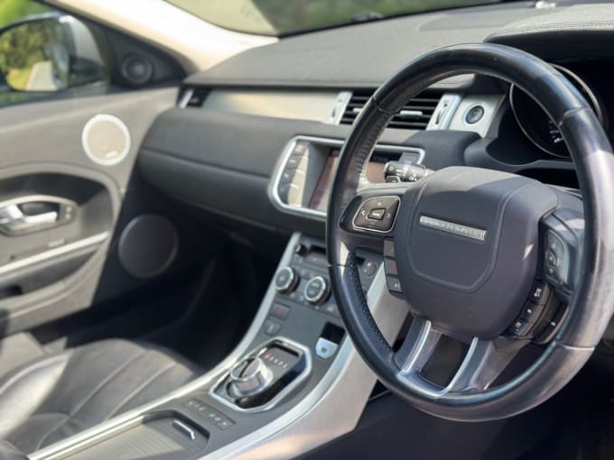 2025 Land Rover Range Rover Evoque