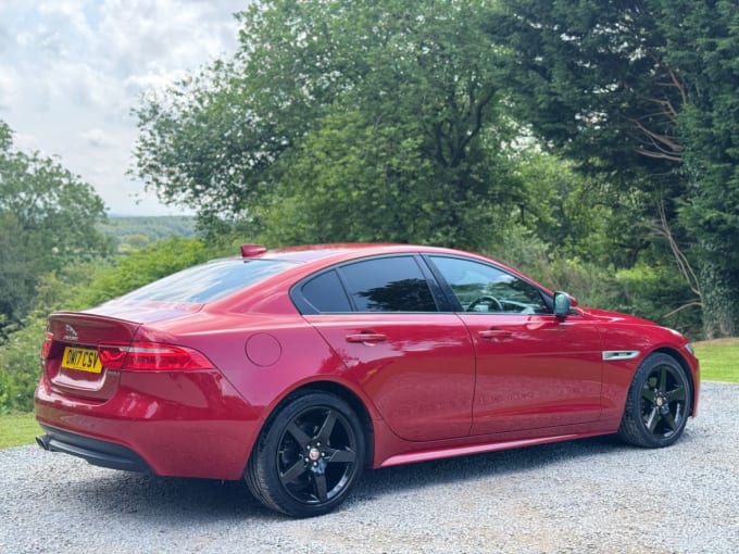 2025 Jaguar Xe
