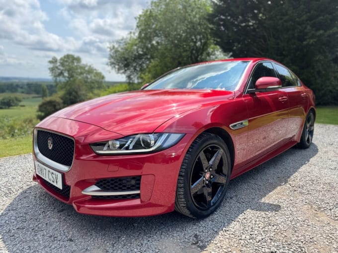 2025 Jaguar Xe