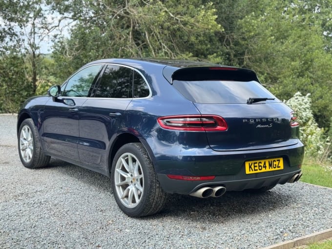 2025 Porsche Macan