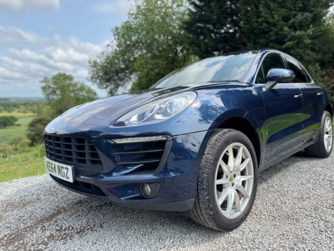 2025 Porsche Macan