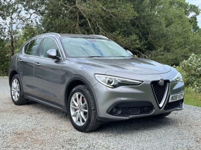 2025 Alfa Romeo Stelvio