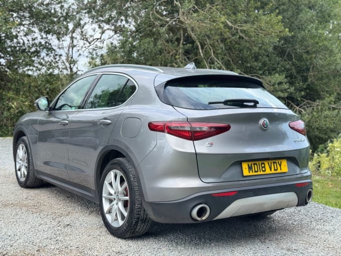 2025 Alfa Romeo Stelvio
