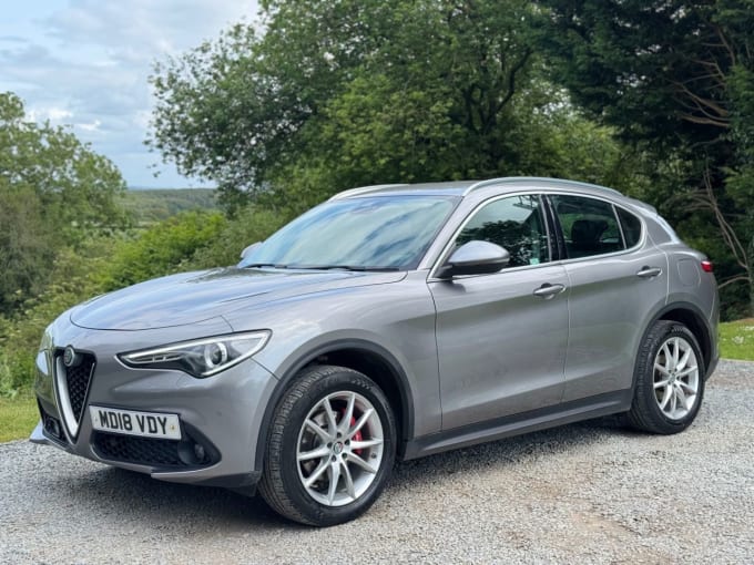 2025 Alfa Romeo Stelvio