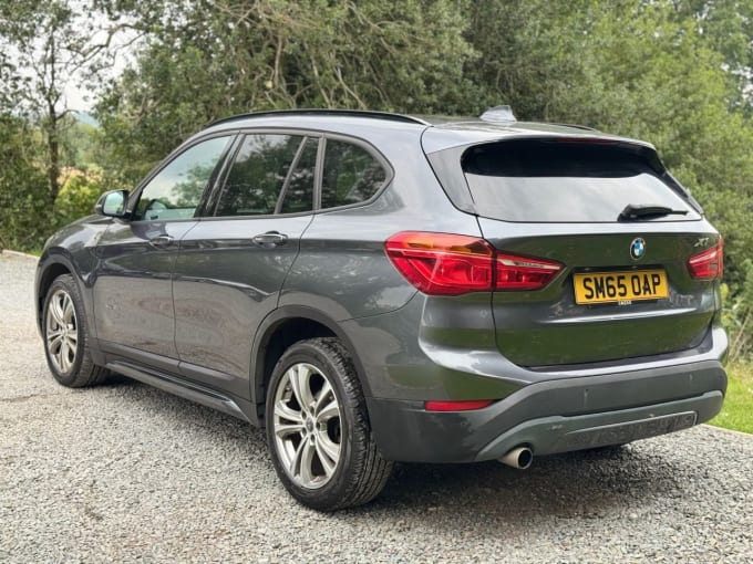 2025 BMW X1