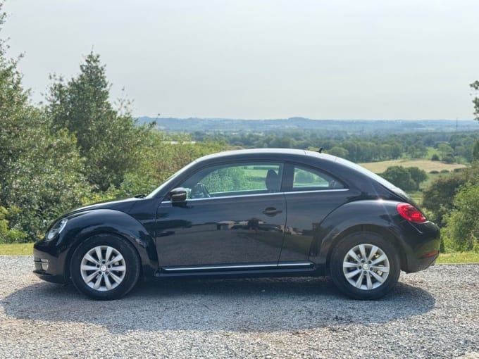 2025 Volkswagen Beetle