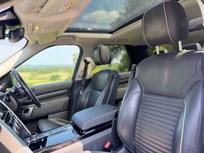 2025 Land Rover Discovery
