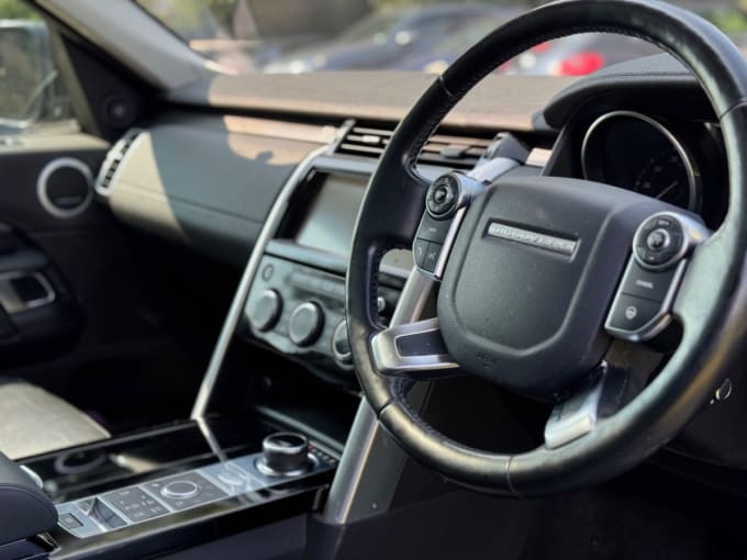 2025 Land Rover Discovery