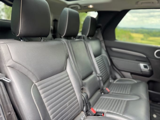 2025 Land Rover Discovery