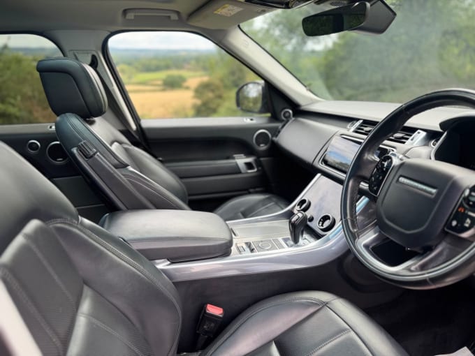 2025 Land Rover Range Rover Sport