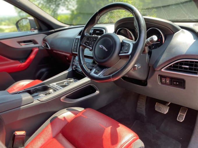 2025 Jaguar F-pace